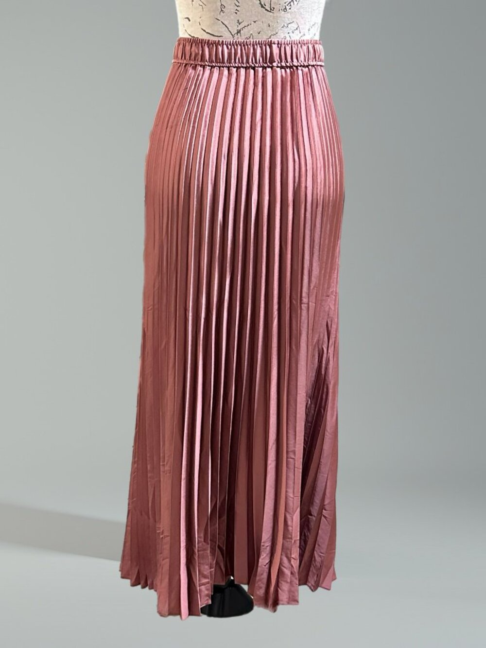 Express Blush Pink High Waist Pleated Satin Maxi Skirt NWT Sz XL - Picture 2 of 8